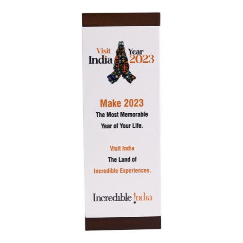 Trophie - Size :  3.5"X9.5"
