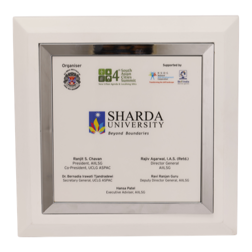 Trophie - Size : 8.75"*8.75"