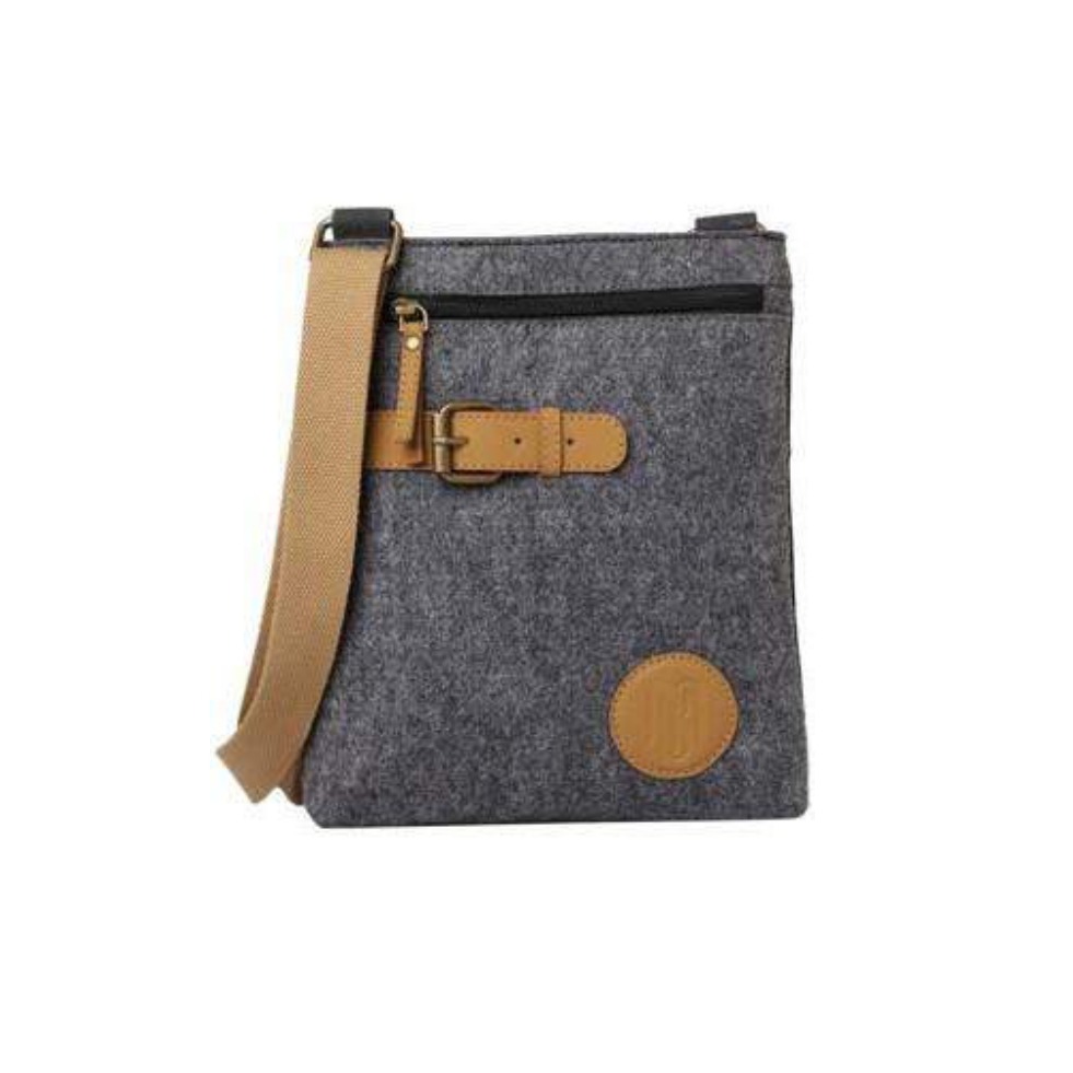 [60559] Arctic Tech Bag: Champion Essential Duffle Bag Mc-1803 C (Dg)