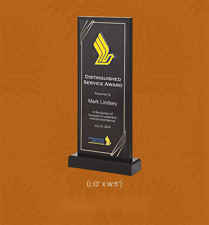 [63693] Acryic Awards with box