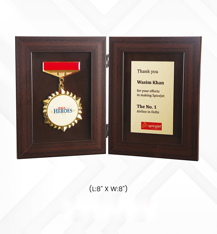 [63726] Mementos & Plaques with box