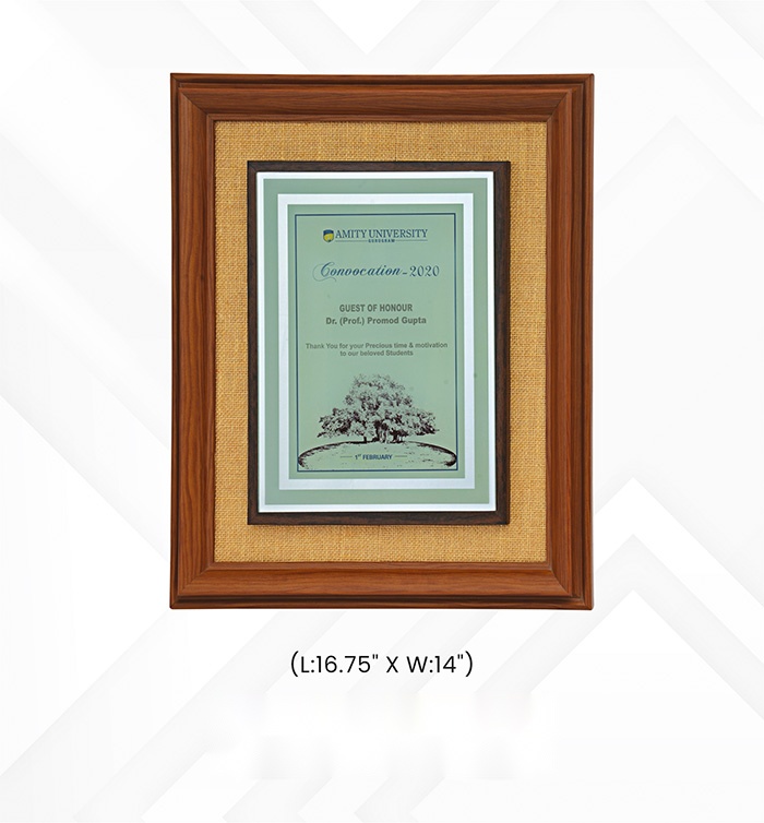 [63745] Mementos & Plaques with box